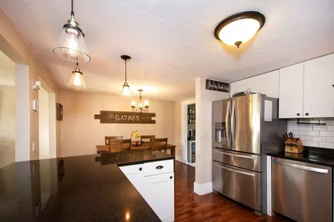 11 Constantine Dr, Marshfield, MA 02050 photo 9