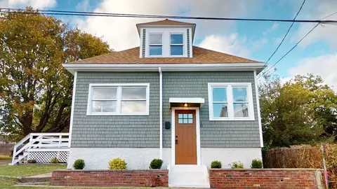 10 Winter St, Fairhaven, MA 02719