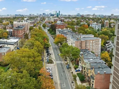1485 Beacon St, Brookline, MA 02446 photo 6