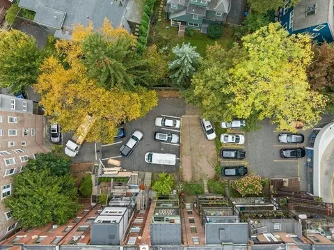 1485 Beacon St, Brookline, MA 02446 photo 8
