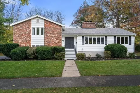 44 Albemarle Rd, Norwood, MA 02062
