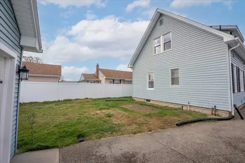 11 Mary St, Springfield, MA 01118 photo 36