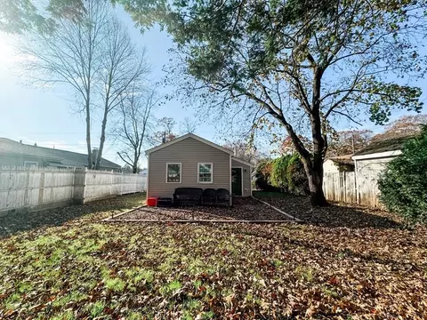 6 Freeman, Webster, MA 01570 photo 18