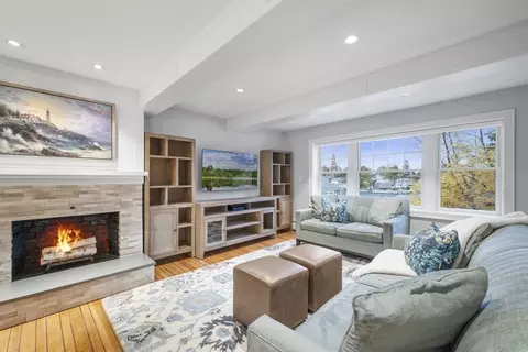 6 Colonial Ct, Marblehead, MA 01945 photo 8