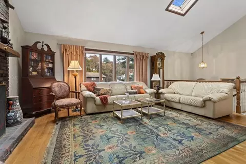 12 Juniper Dr, Saugus, MA 01906 photo 10