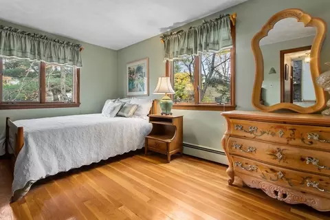 12 Juniper Dr, Saugus, MA 01906 photo 18