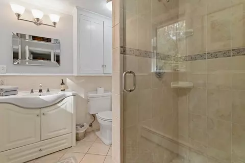 12 Juniper Dr, Saugus, MA 01906 photo 22