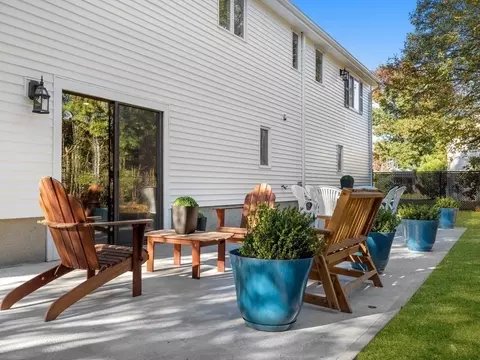 100 Mary Chilton Rd, Needham, MA 02492 photo 12