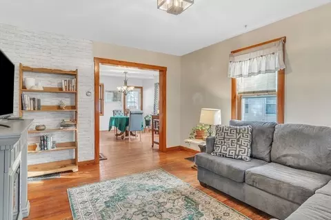 22 School St, Easthampton, MA 01027 photo 11