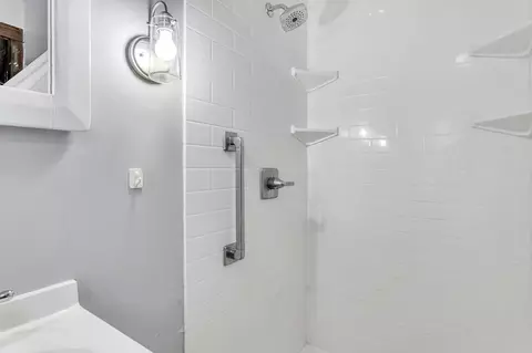 22 School St, Easthampton, MA 01027 photo 34