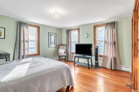 22 School St, Easthampton, MA 01027 photo 25