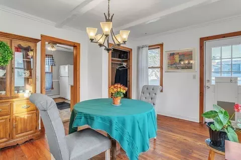22 School St, Easthampton, MA 01027 photo 15