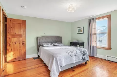 22 School St, Easthampton, MA 01027 photo 26
