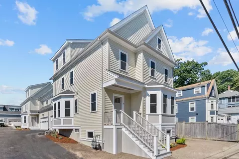7 Meyer St #7, Boston, MA 02131