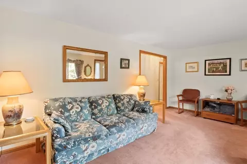 196 Eisenhower Dr, Barnstable, MA 02635 photo 9