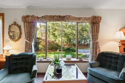 196 Eisenhower Dr, Barnstable, MA 02635 photo 7