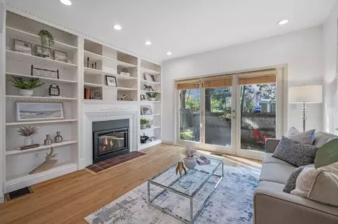 27-29 Kinnaird St #2, Cambridge, MA 02139