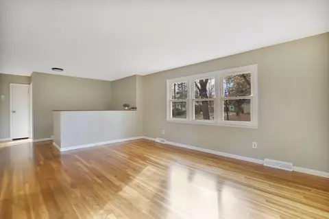 154 Sunrise Ter, Springfield, MA 01119 photo 14