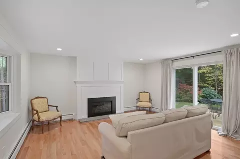 29 Stuart Rd, Rochester, MA 02770 photo 16