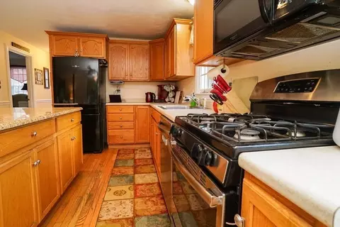 19 Briarwood Dr, Wareham, MA 02571 photo 9