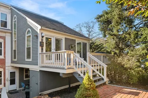 7 Worthen Pl #7, Haverhill, MA 01830