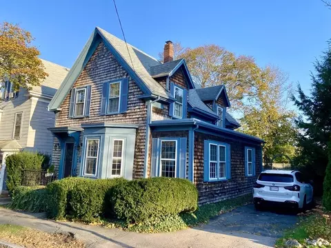 5 Oakland St, Salem, MA 01970