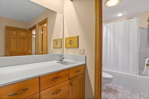 115 S Meadow Rd, Lancaster, MA 01523 photo 24