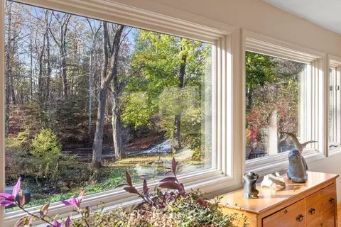 115 S Meadow Rd, Lancaster, MA 01523 photo 12