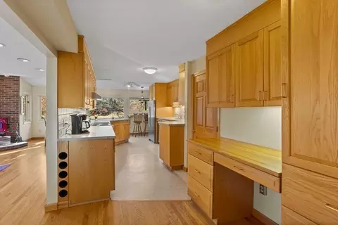 115 S Meadow Rd, Lancaster, MA 01523 photo 18