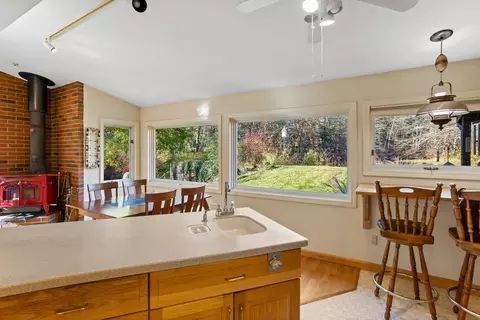 115 S Meadow Rd, Lancaster, MA 01523 photo 15