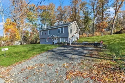 3 Central St, Erving, MA 01344