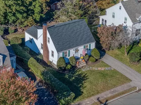 26 Windsor Rd, Stoneham, MA 02180 photo 24