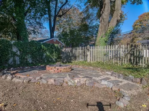 26 Windsor Rd, Stoneham, MA 02180 photo 30