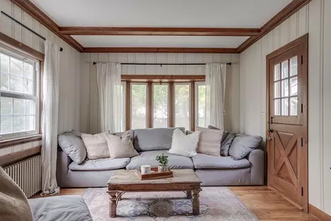 26 Windsor Rd, Stoneham, MA 02180 photo 7