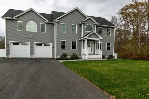 26 Bergeron Ln, Westport, MA 02790