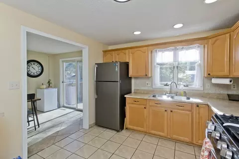 47 Laurel, Springfield, MA 01107 photo 20