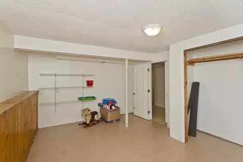 47 Laurel, Springfield, MA 01107 photo 30