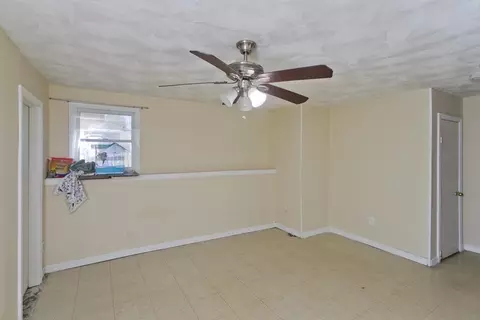 47 Laurel, Springfield, MA 01107 photo 29