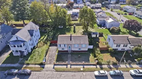 47 Laurel, Springfield, MA 01107 photo 7