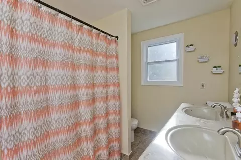 47 Laurel, Springfield, MA 01107 photo 23