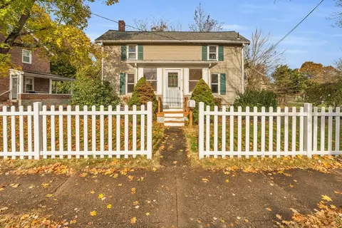 43 Pine St, Newton, MA 02465