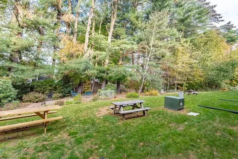 4 Maple Crest Cir #E, Holyoke, MA 01040 photo 18