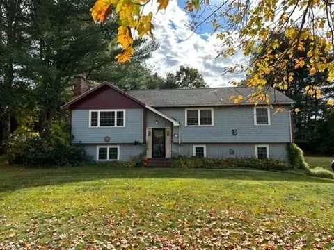 66 Birch Meadow Rd, Merrimac, MA 01860