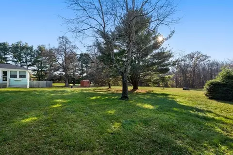 122 Uxbridge Rd, Sutton, MA 01590 photo 22
