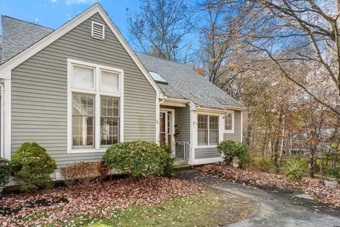 120 Audubon Dr #120, Acton, MA 01720