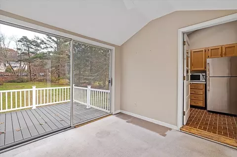 131 Saint Louis St, Worcester, MA 01607 photo 10