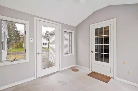 131 Saint Louis St, Worcester, MA 01607 photo 11