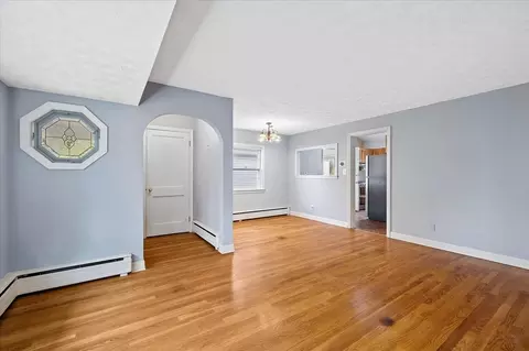 131 Saint Louis St, Worcester, MA 01607 photo 5