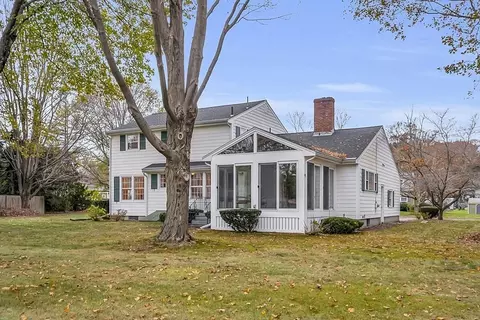 3 Seneca Dr, Danvers, MA 01923 photo 3