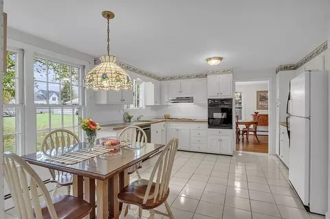 3 Seneca Dr, Danvers, MA 01923 photo 10